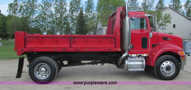 image for item K4688 2005 Peterbilt PB335 dump truck