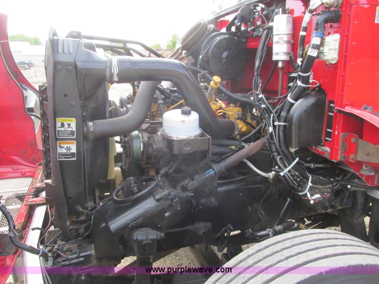 image for item K4688 2005 Peterbilt PB335 dump truck