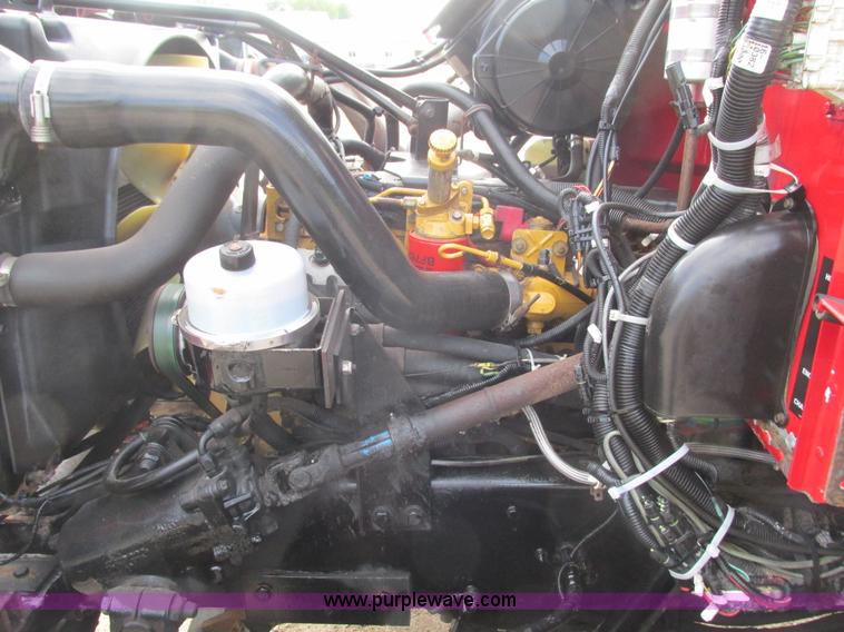 image for item K4688 2005 Peterbilt PB335 dump truck