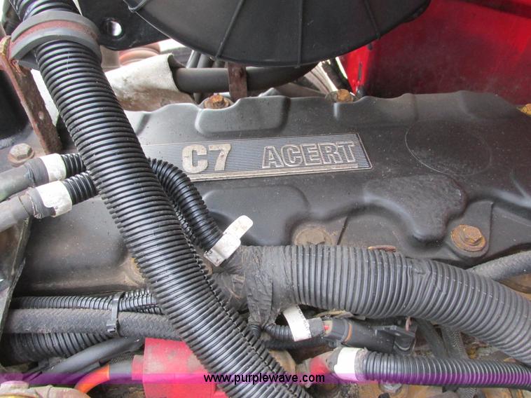 image for item K4688 2005 Peterbilt PB335 dump truck