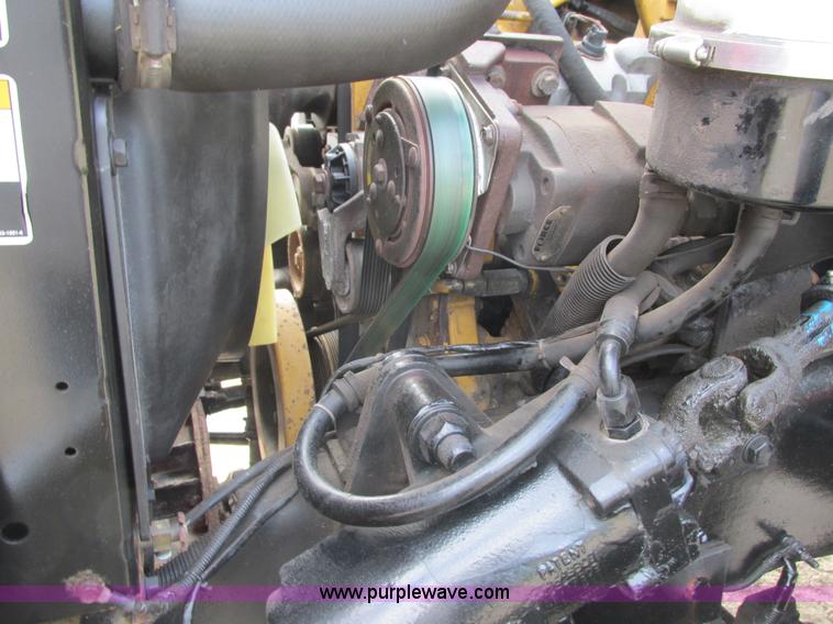 image for item K4688 2005 Peterbilt PB335 dump truck