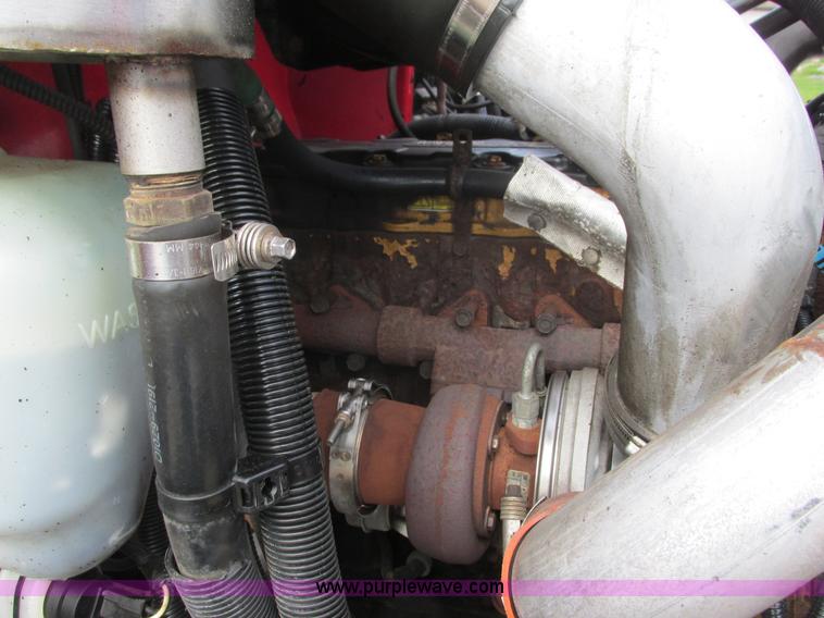 image for item K4688 2005 Peterbilt PB335 dump truck