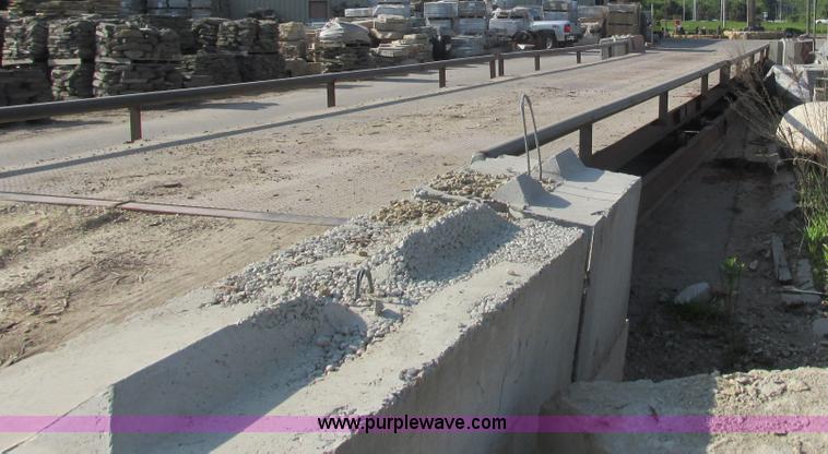 image for item K4690 Durline truck scale