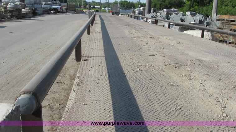 image for item K4690 Durline truck scale