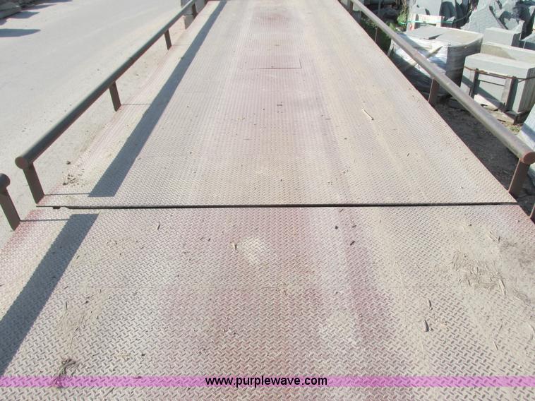 image for item K4690 Durline truck scale