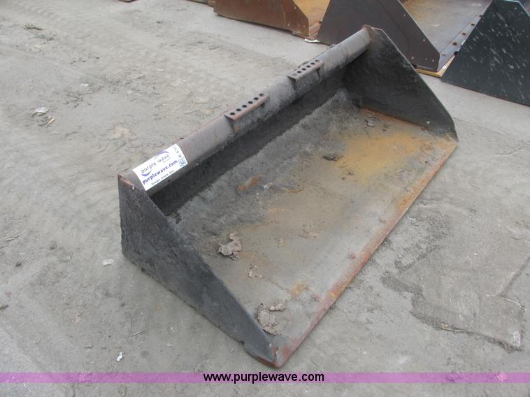 Skid steer bucket in Burnsville, MN Item K4703 sold Purple Wave