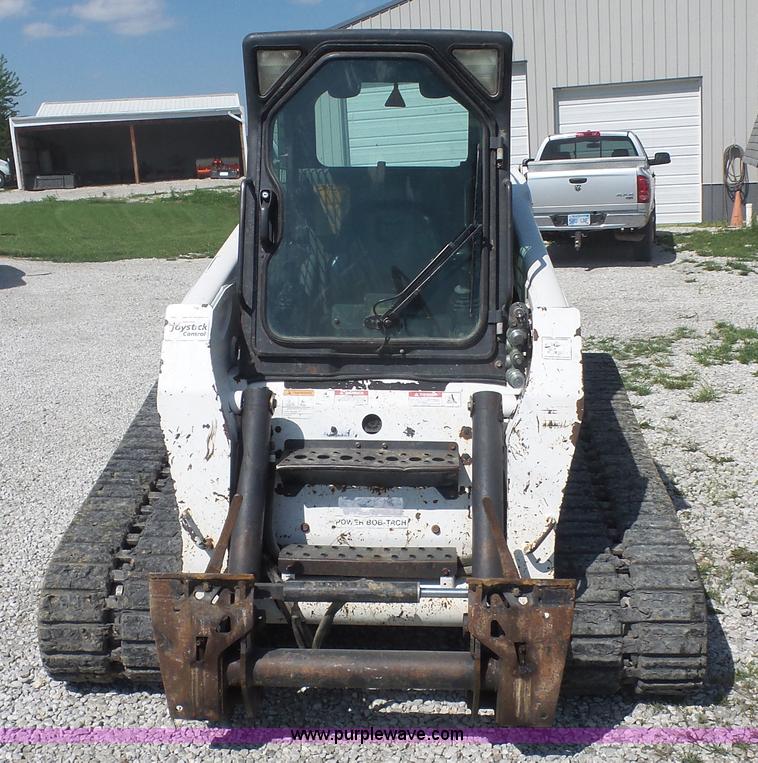 image for item K4722 2006 Bobcat T250 skid steer