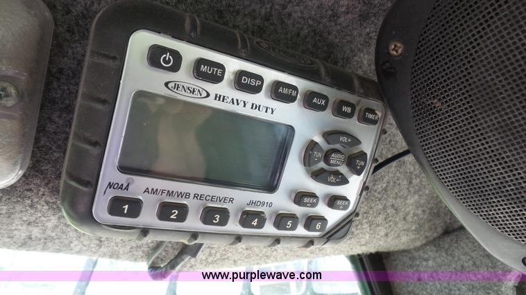 image for item K4722 2006 Bobcat T250 skid steer