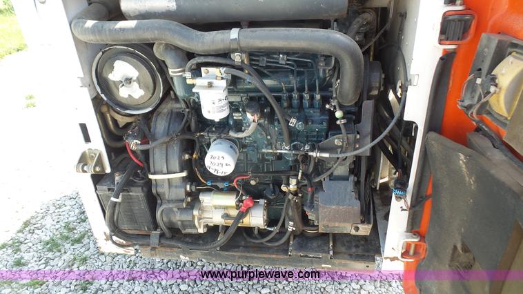 image for item K4722 2006 Bobcat T250 skid steer