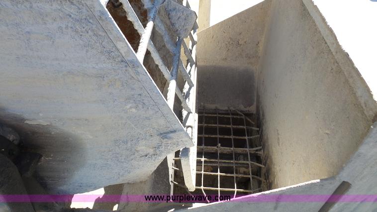 image for item K4726 Magnum Mighty Mag 30 grout pump