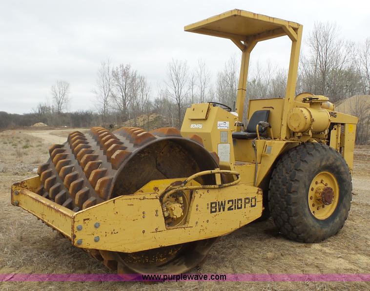 image for item K5117 Bomag BW120PD vibratory padfoot roller