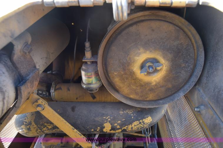 image for item K6681 1998 Caterpillar D5C XL dozer