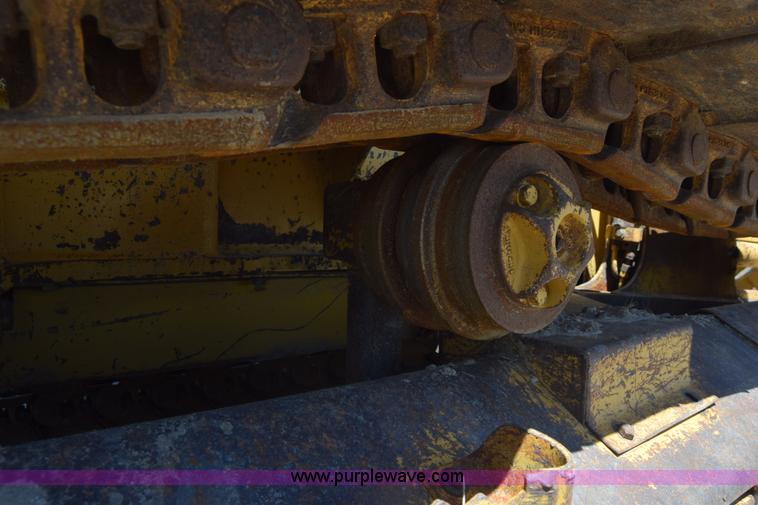 image for item K6681 1998 Caterpillar D5C XL dozer
