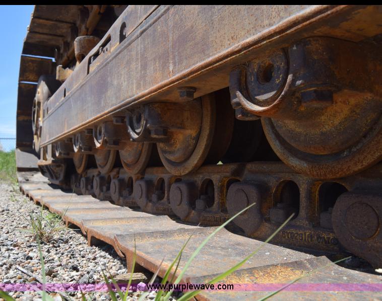 image for item K6681 1998 Caterpillar D5C XL dozer