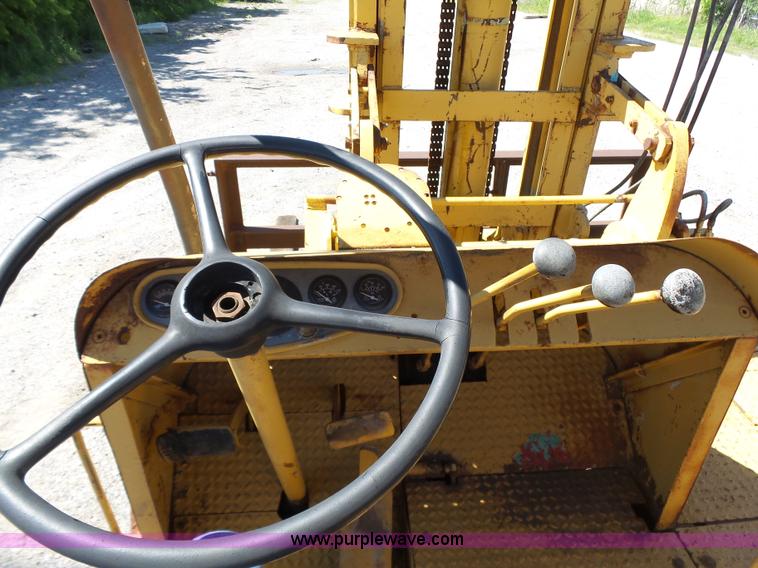 image for item K7205 Gerlinger G22 forklift