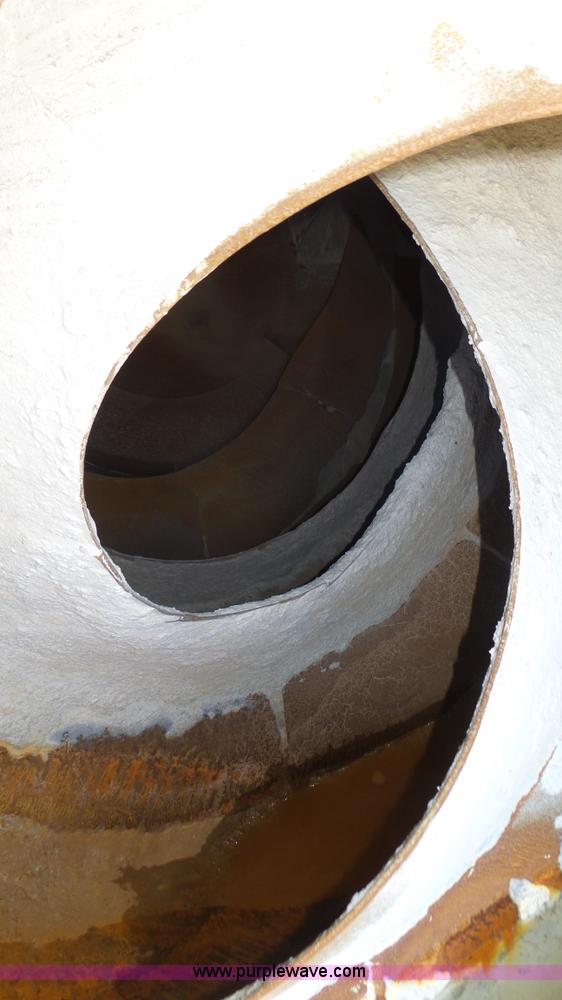 image for item K8291 1994 Mack Maxidyne DM690S mixer truck