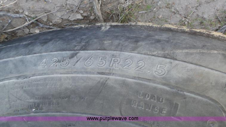 image for item K8291 1994 Mack Maxidyne DM690S mixer truck