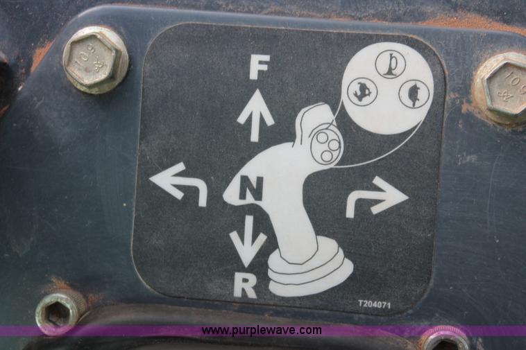 image for item K8874 2005 John Deere 700J LT dozer