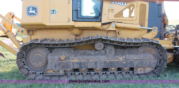 image for item K8874 2005 John Deere 700J LT dozer