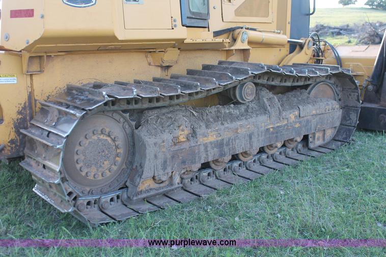 image for item K8874 2005 John Deere 700J LT dozer
