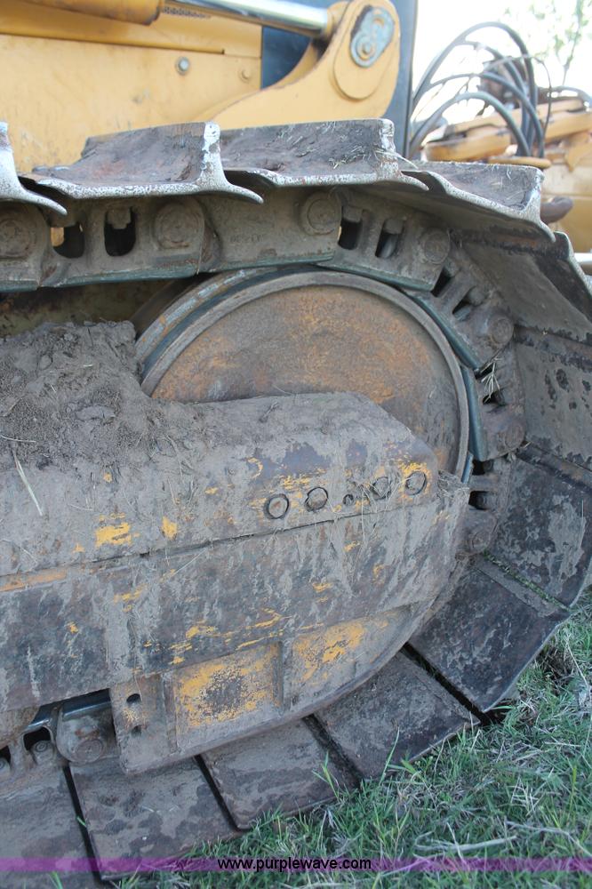 image for item K8874 2005 John Deere 700J LT dozer