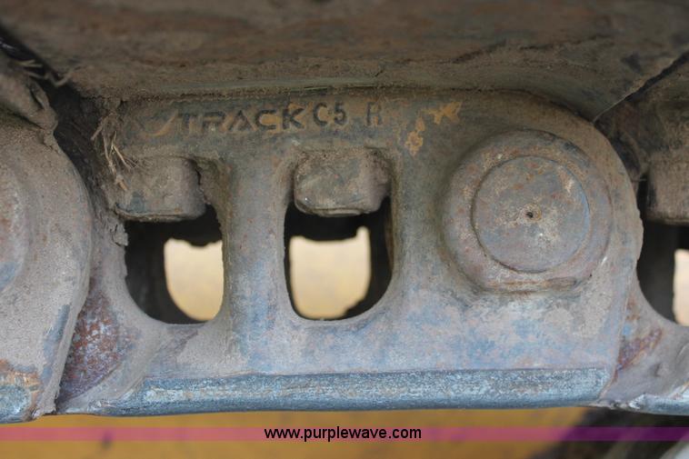 image for item K8874 2005 John Deere 700J LT dozer