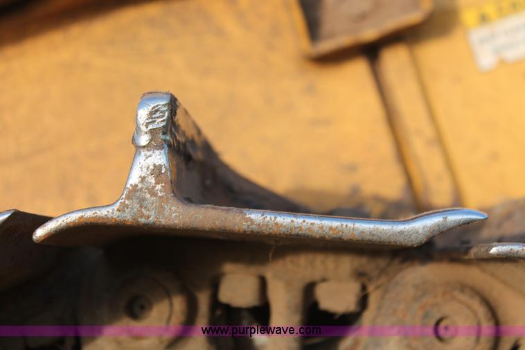 image for item K8874 2005 John Deere 700J LT dozer