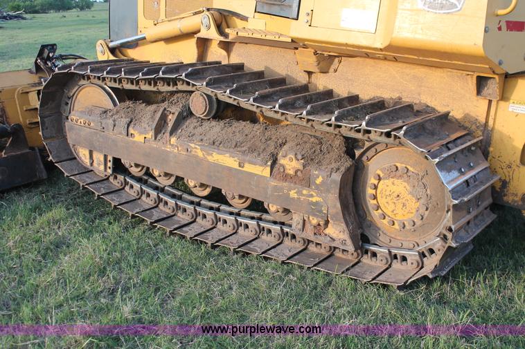 image for item K8874 2005 John Deere 700J LT dozer