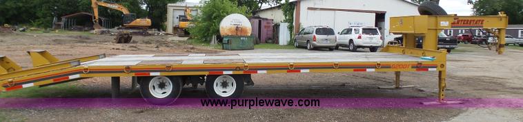 image for item L1536 2000 Interstate G20DT equipment trailer