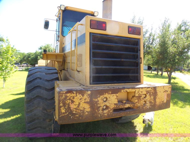 image for item L1537 1996 John Deere 744E wheel loader