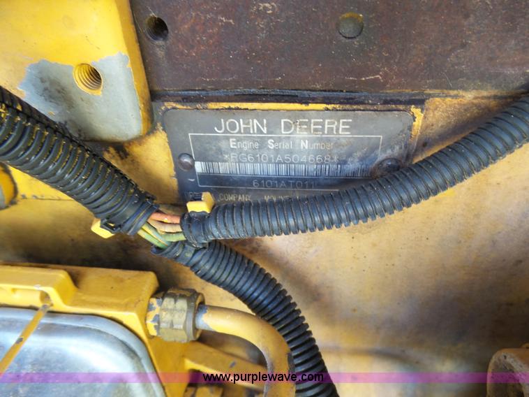 image for item L1537 1996 John Deere 744E wheel loader