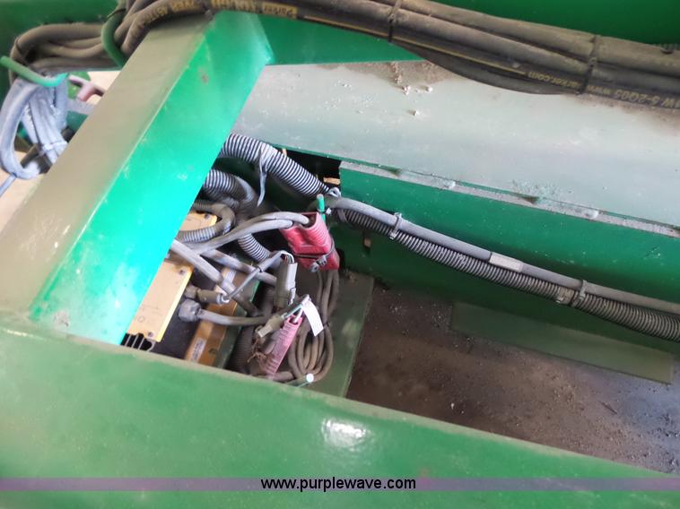 image for item L6068 2005 JLG 1930ES scissor lift