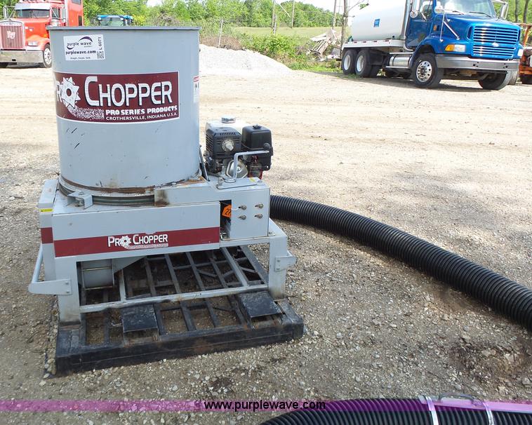 image for item L6071 Pro Chopper straw blower