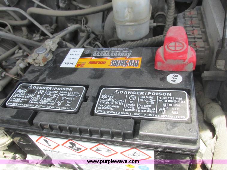 image for item L6073 2006 Jeep Liberty SUV