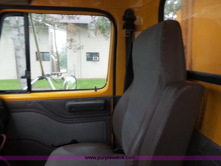 image for item L6075 2002 International F2554 dump truck