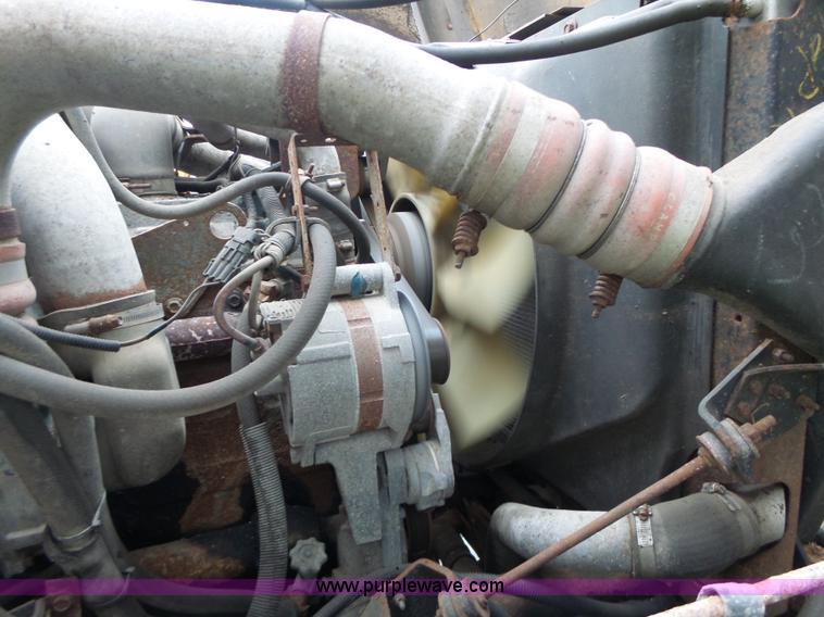 image for item L6075 2002 International F2554 dump truck