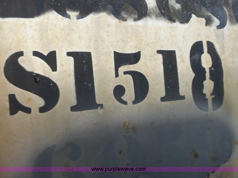 image for item L6076 1999 International 4900 dump truck