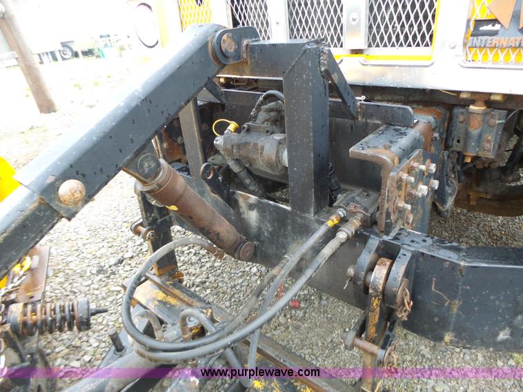 image for item L6078 2002 International F2554 dump truck