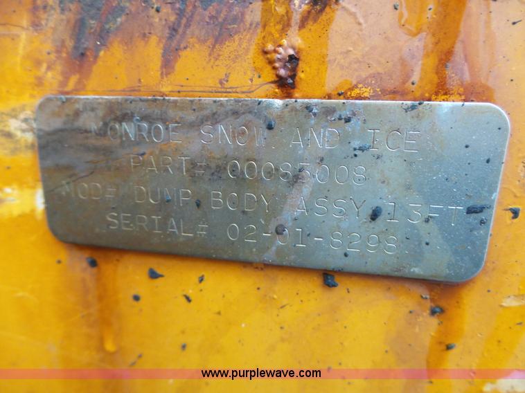 image for item L6078 2002 International F2554 dump truck