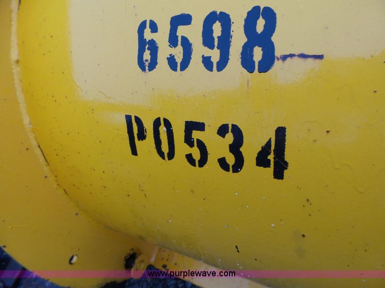 image for item L6078 2002 International F2554 dump truck