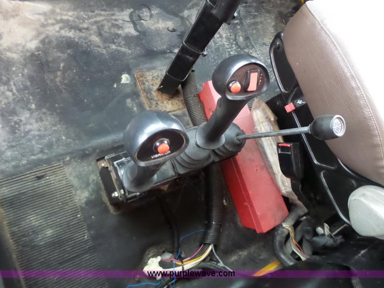 image for item L6078 2002 International F2554 dump truck