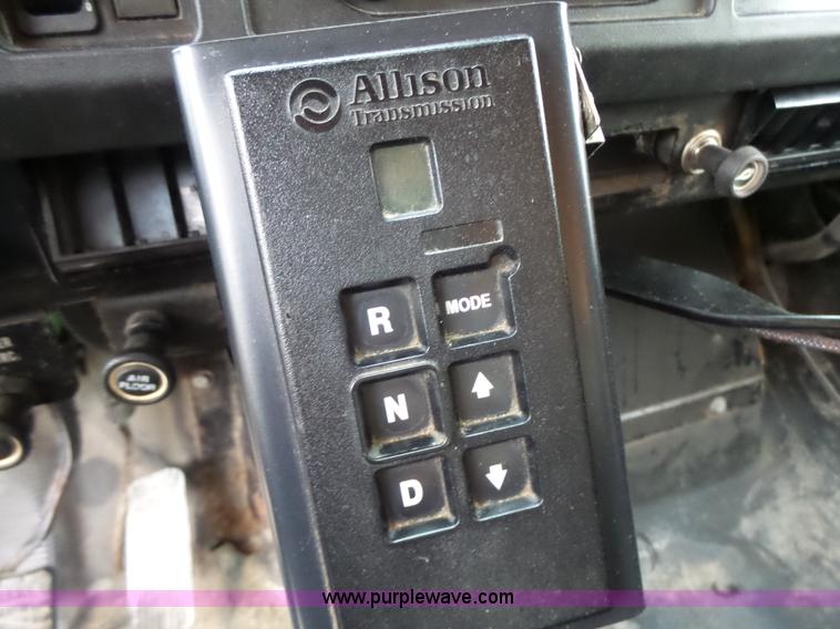 image for item L6078 2002 International F2554 dump truck