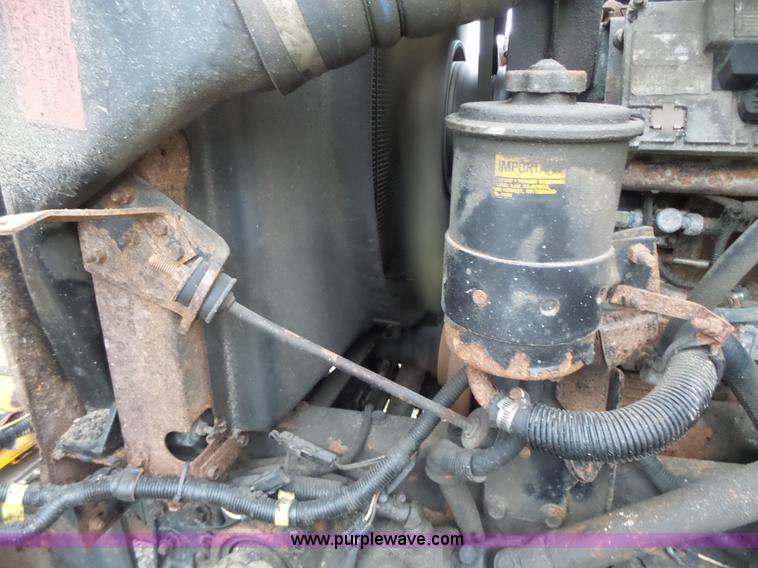 image for item L6078 2002 International F2554 dump truck