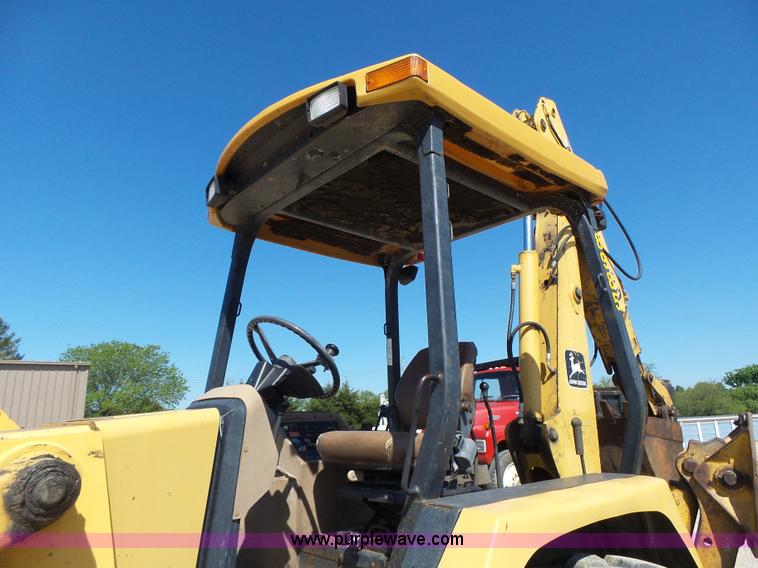 image for item L6082 1996 John Deere 310D backhoe