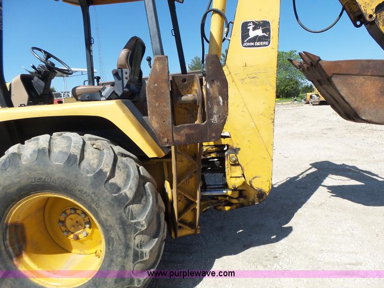 image for item L6082 1996 John Deere 310D backhoe
