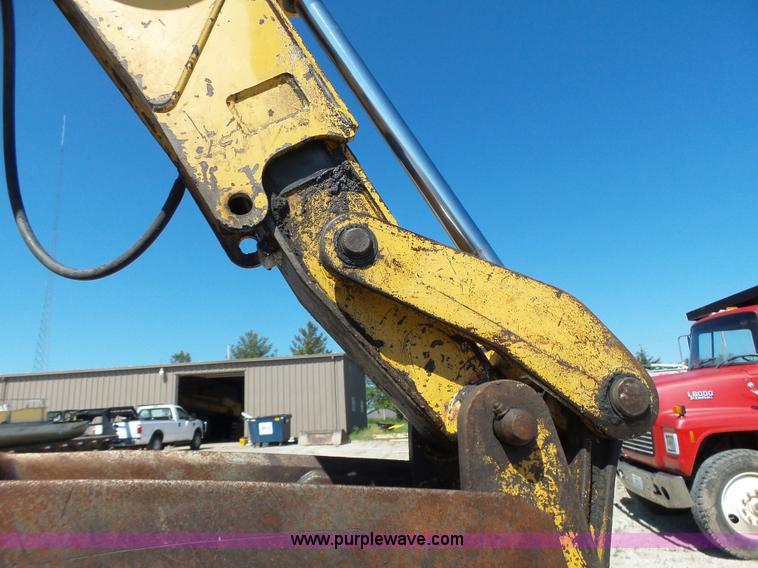 image for item L6082 1996 John Deere 310D backhoe
