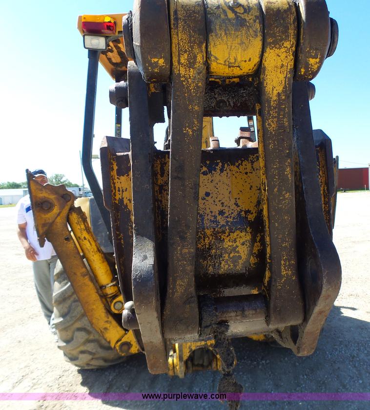 image for item L6082 1996 John Deere 310D backhoe