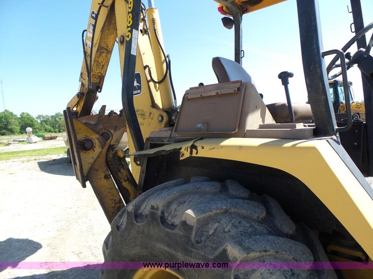 image for item L6082 1996 John Deere 310D backhoe