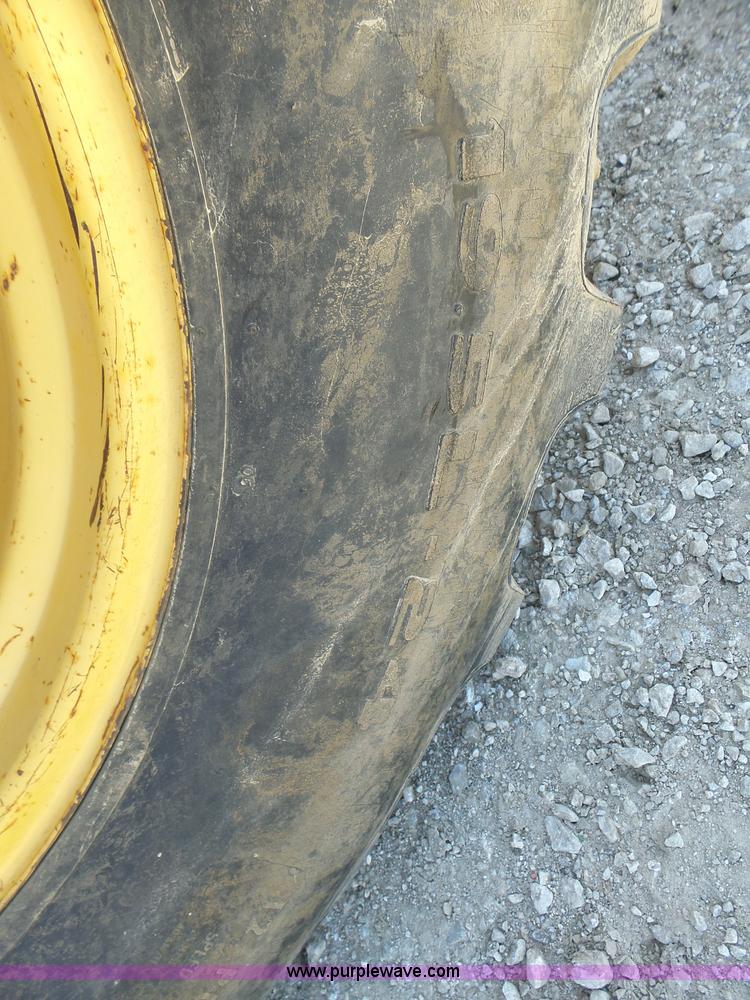 image for item L6082 1996 John Deere 310D backhoe