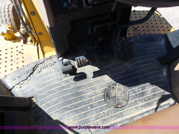 image for item L6082 1996 John Deere 310D backhoe